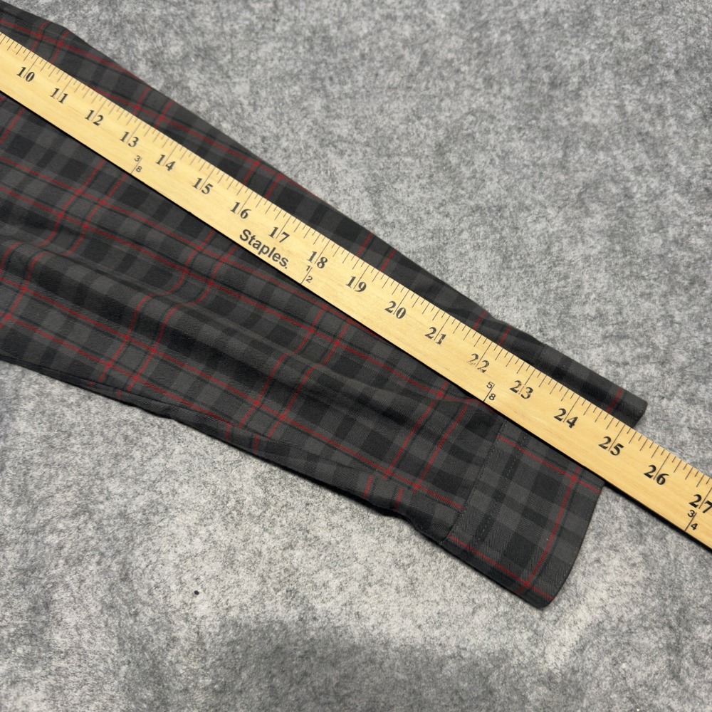 Lot of 6 Van Heusen Classic Fit Plaid Button Down Shirts Large L‎ Long Sleeve - Picture 12 of 12